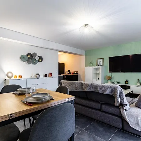 Apartment Proche Centre Republique